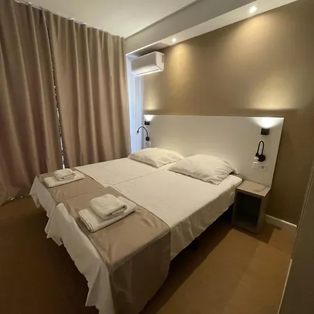 Planet Blue - Adults Only 16 Years Szálloda